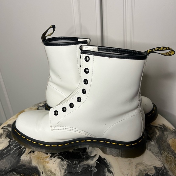 Dr Martens 1460 Smooth White Leather Lace Up Boot - Picture 8 of 12